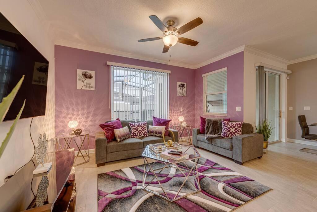 Newly Listed Townhouse Storey Lake, Free Waterpark Киссимми Экстерьер фото