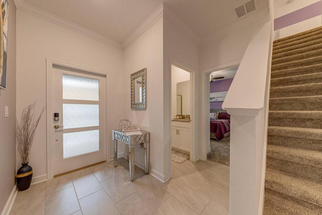 Newly Listed Townhouse Storey Lake, Free Waterpark Киссимми Экстерьер фото