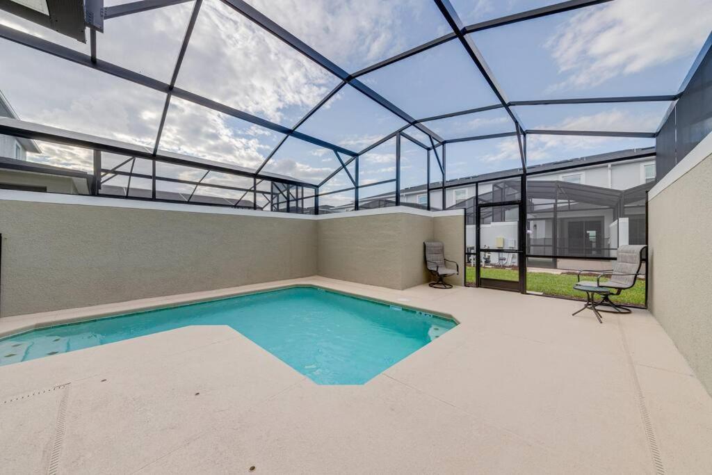 Newly Listed Townhouse Storey Lake, Free Waterpark Киссимми Экстерьер фото