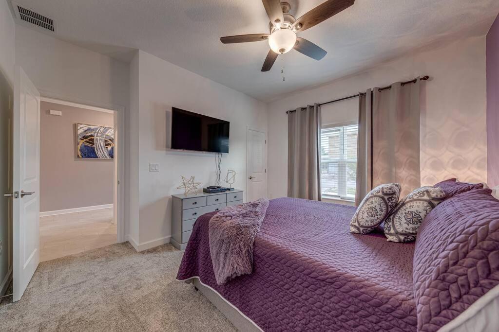Newly Listed Townhouse Storey Lake, Free Waterpark Киссимми Экстерьер фото